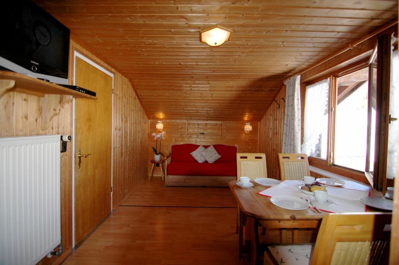 Ferienhaus Ahorn Mittelberg Exterior foto